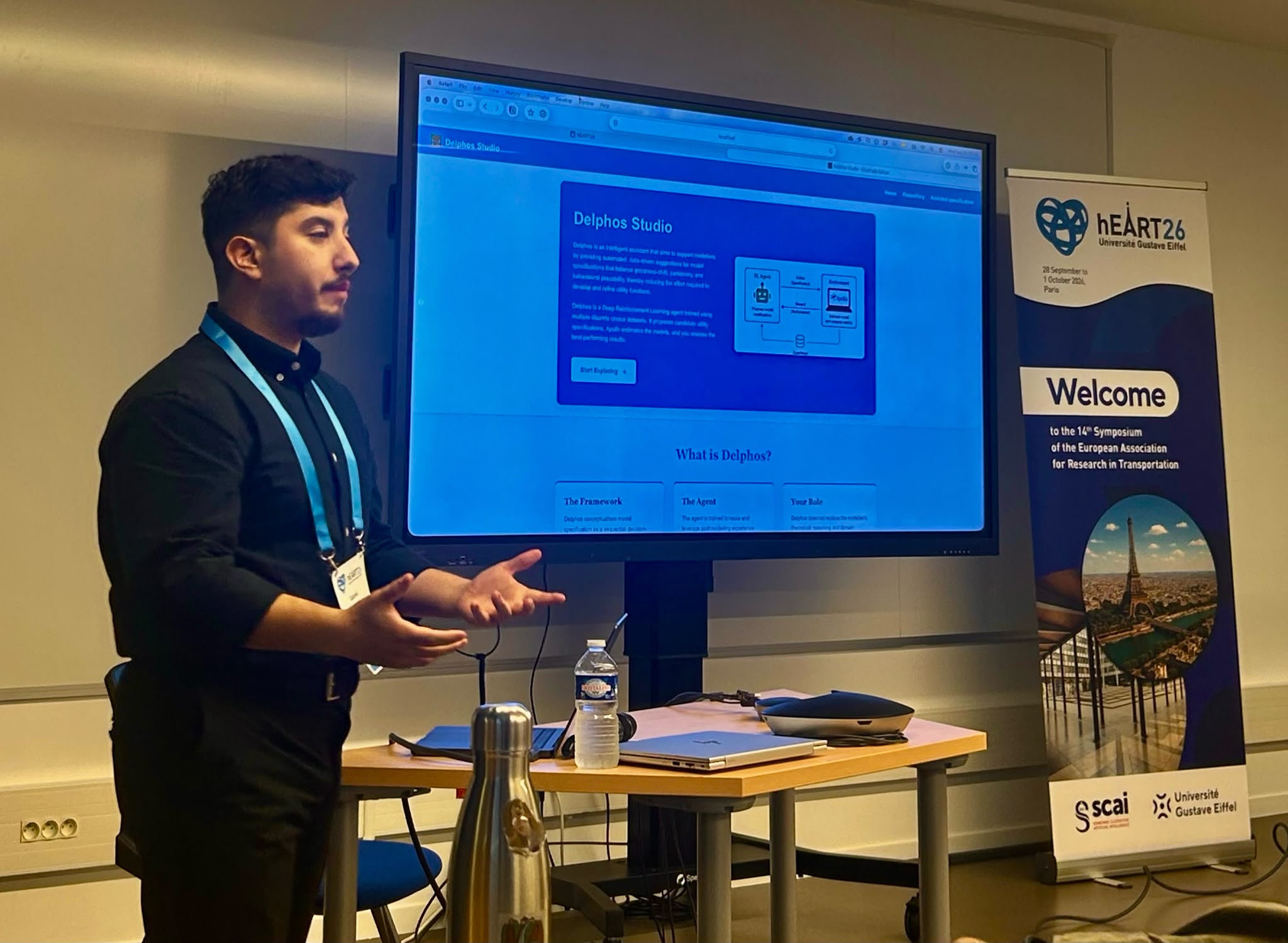 Gabriel Nova presenting at hEART 2026